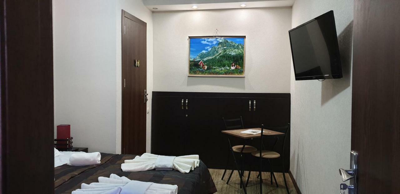 Nino'S Hotel On Tsamebuli Tiflis Dış mekan fotoğraf